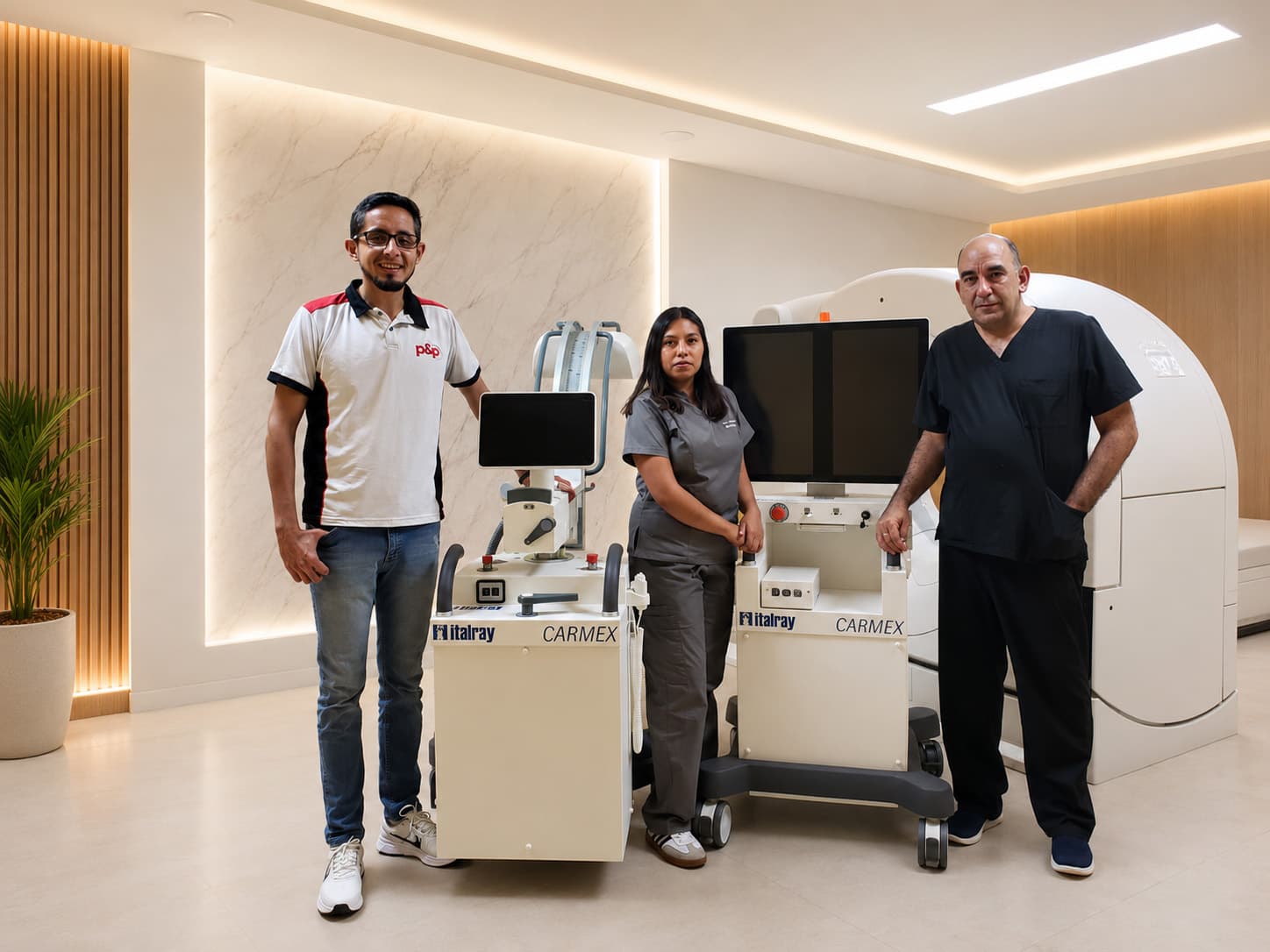 Equipo técnico de P&P Medical en implementación